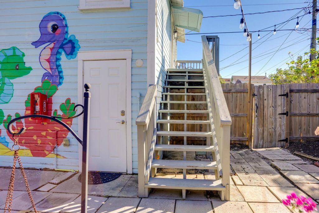 Photo of 216 S M Street #5, Lake Worth Beach, FL 33460 (MLS # R11108173)