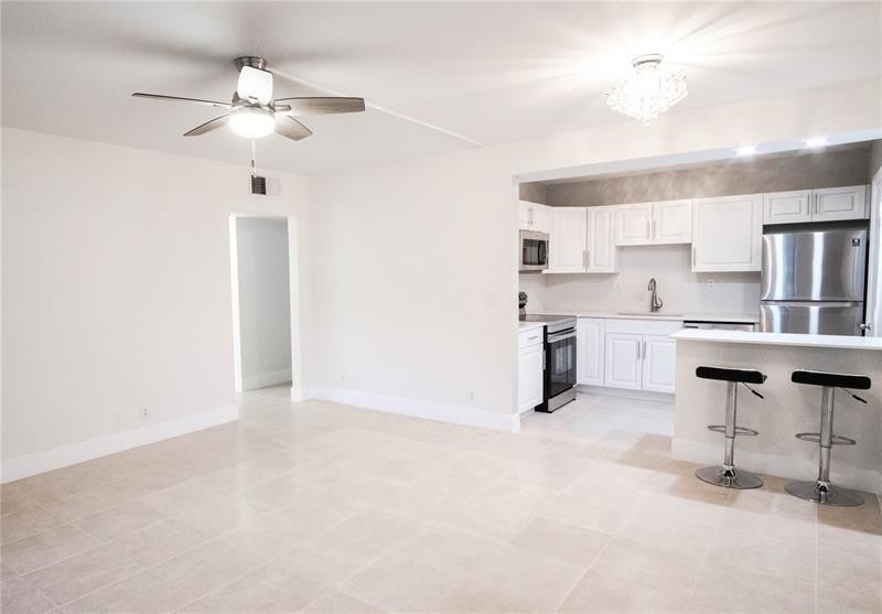 COCO CAY CONDO - Residential Lease