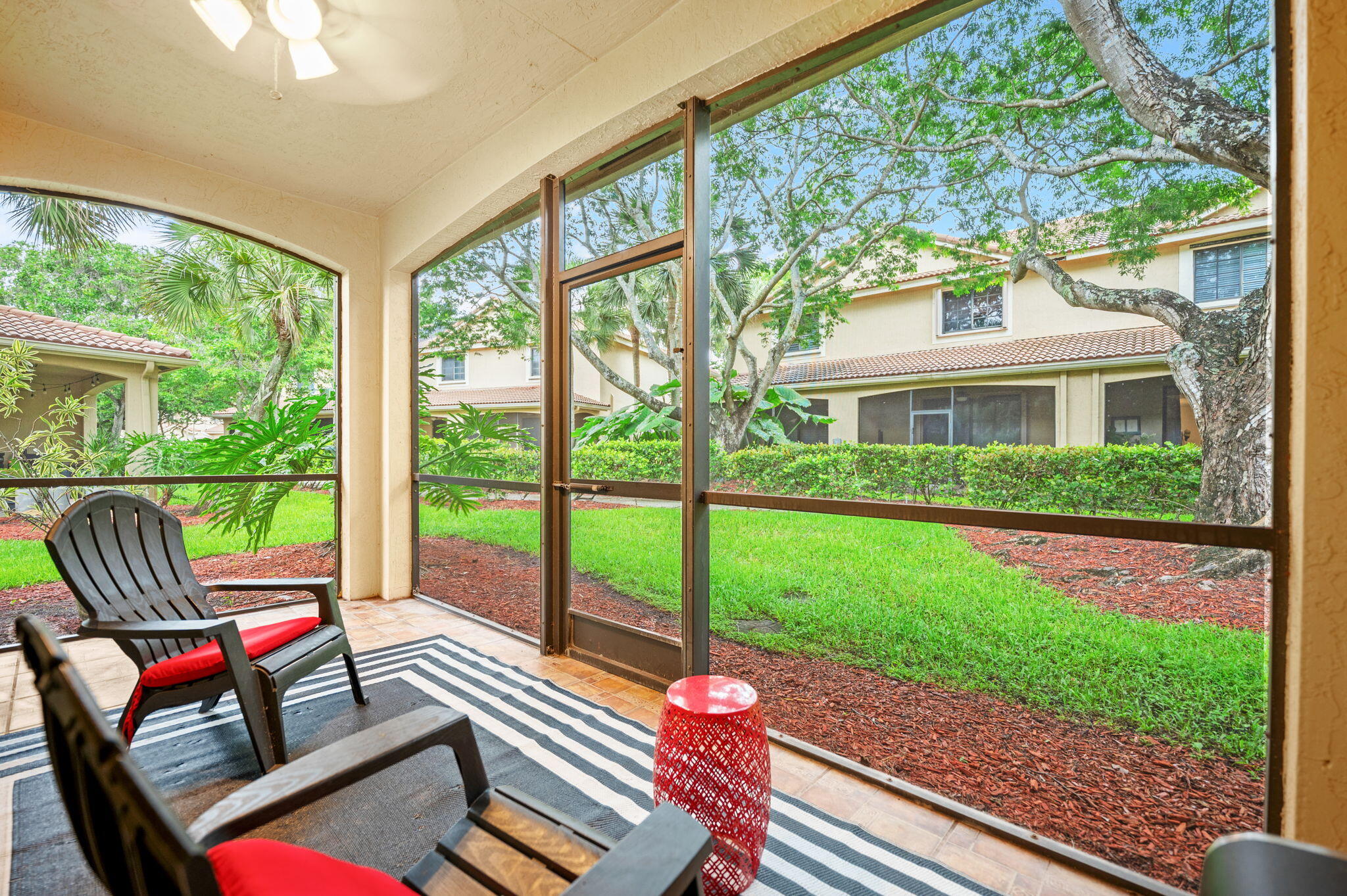 4212 Vineyard Circle, Weston FL 33332