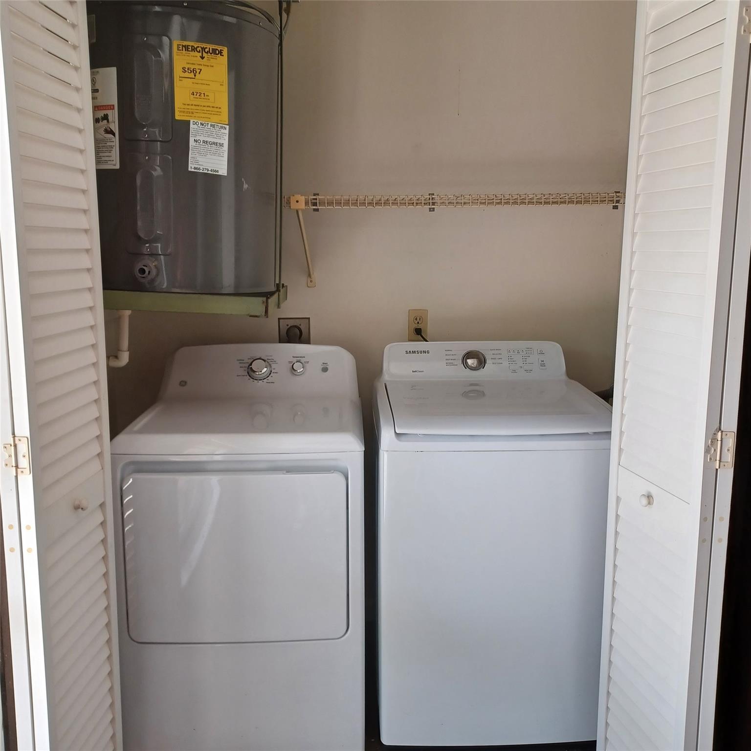 Tradewinds at Dos Lagos - Residential