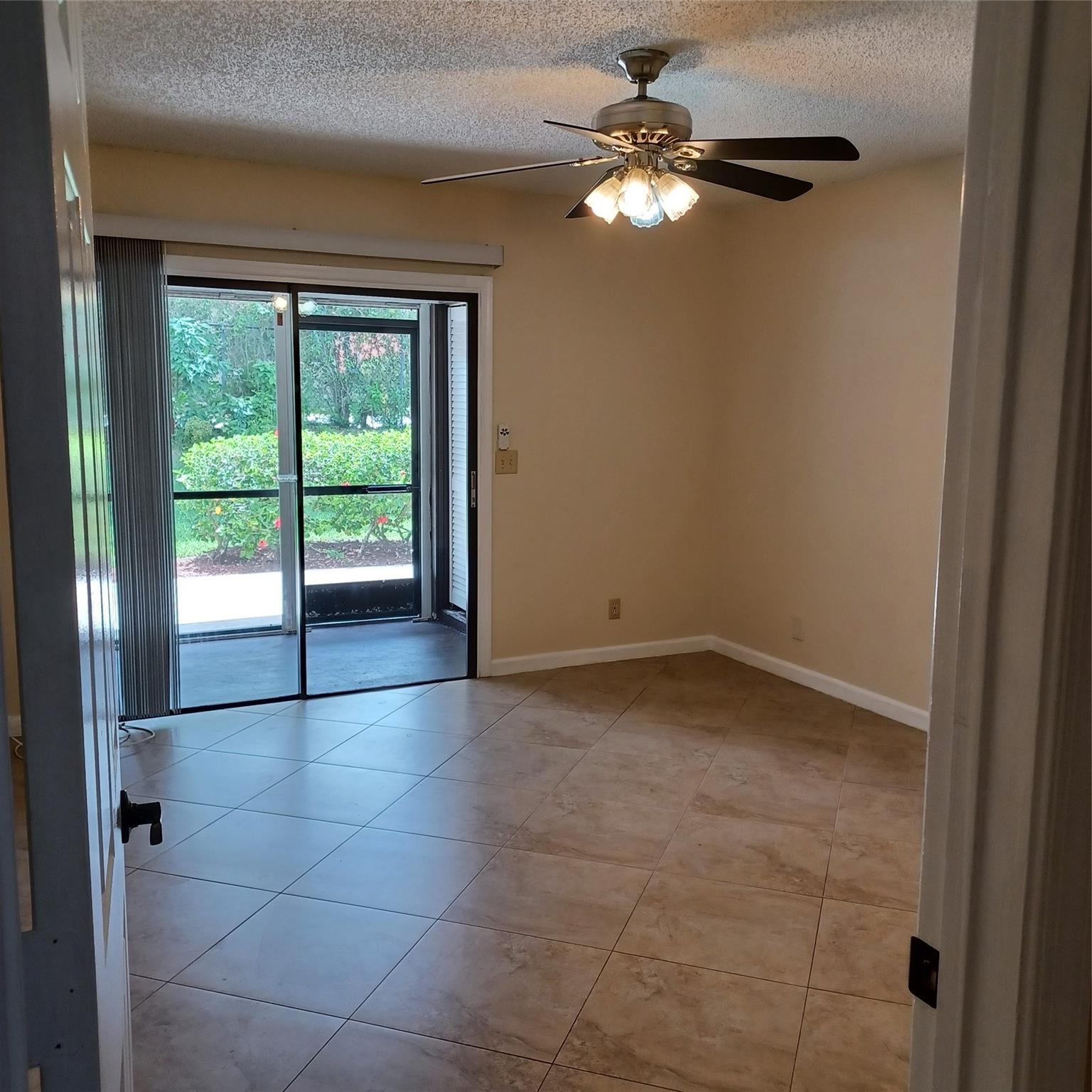 Tradewinds at Dos Lagos - Residential