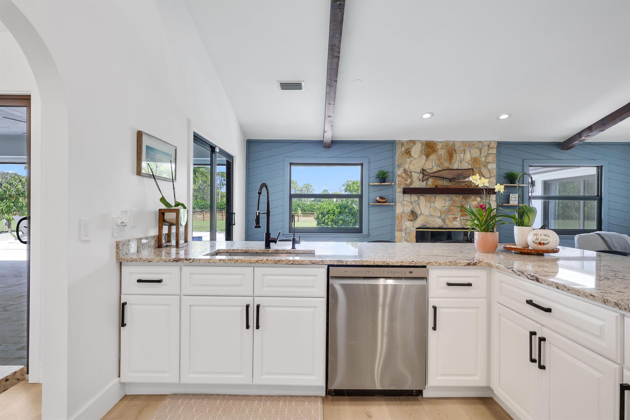 CALOOSA - Residential Lease