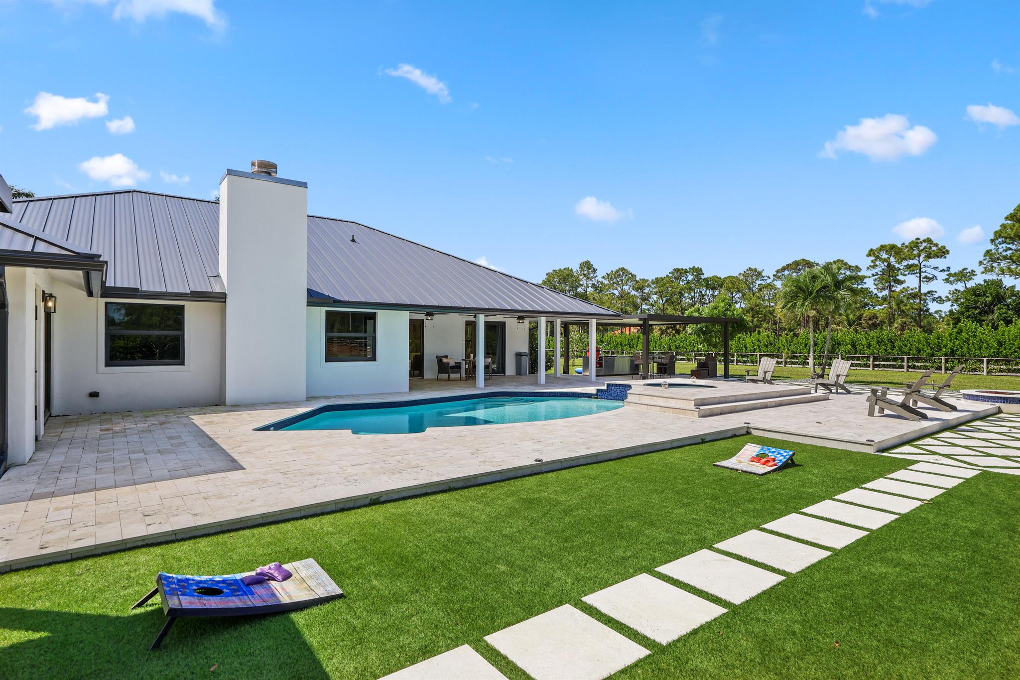 CALOOSA - Residential Lease