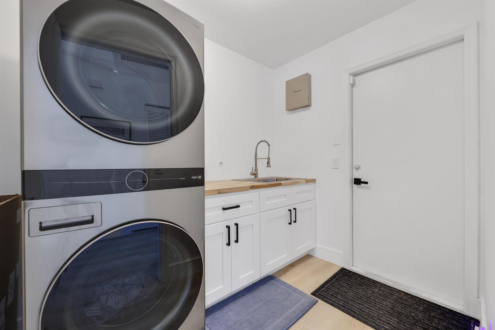 CALOOSA - Residential Lease