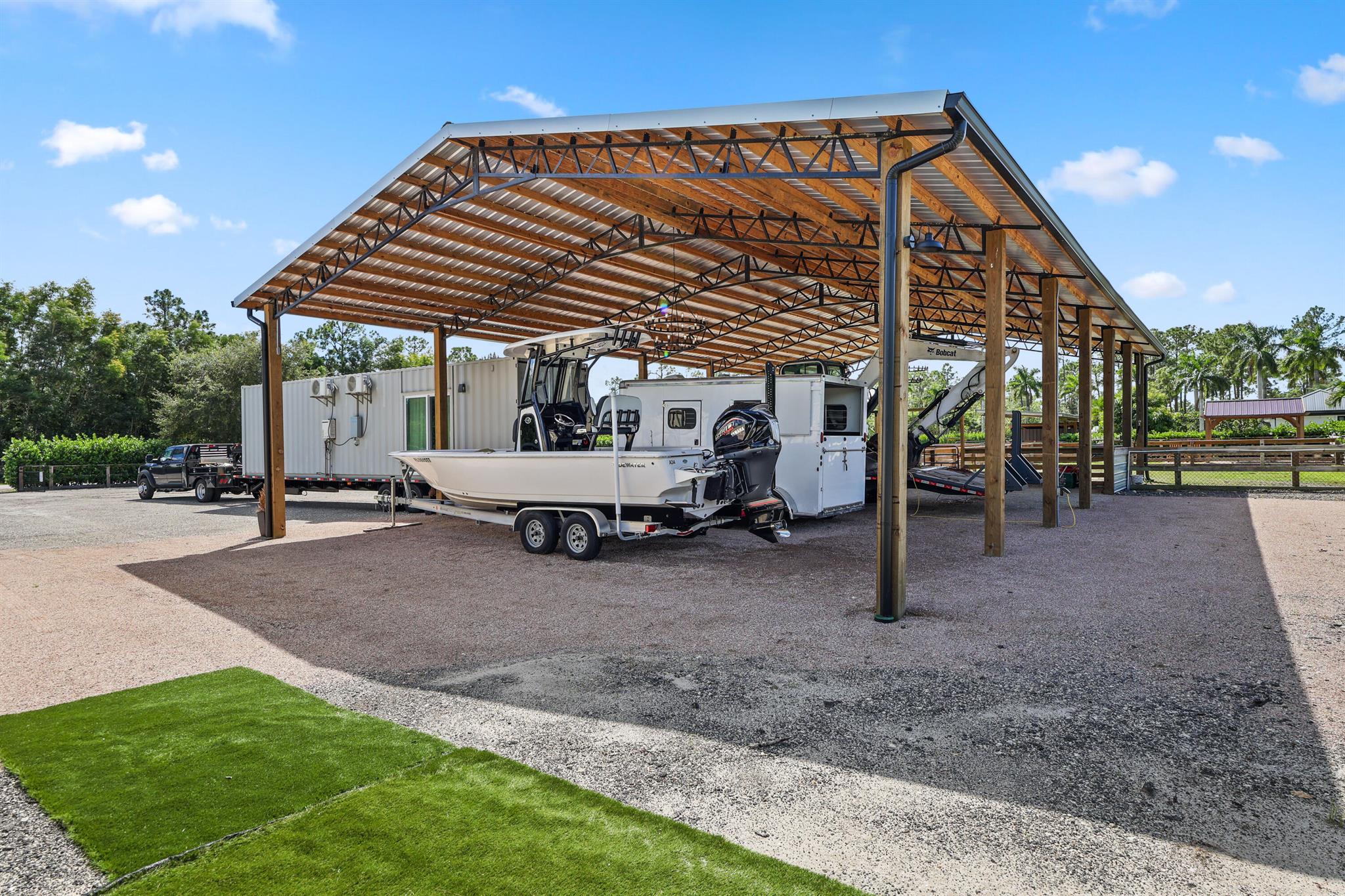 CALOOSA - Residential Lease