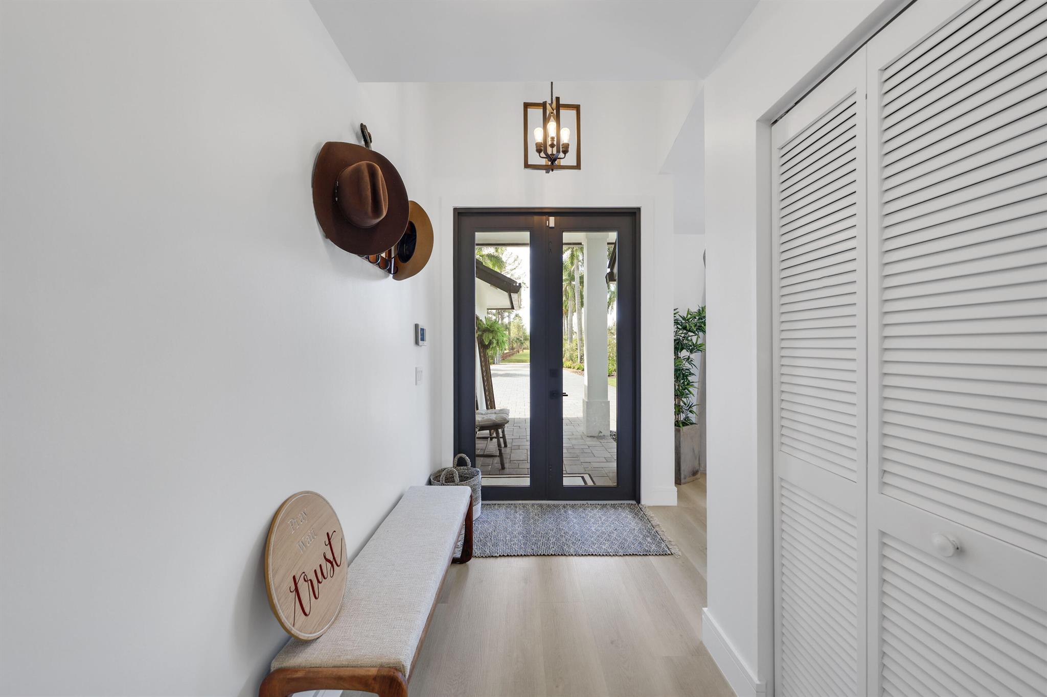 CALOOSA - Residential Lease