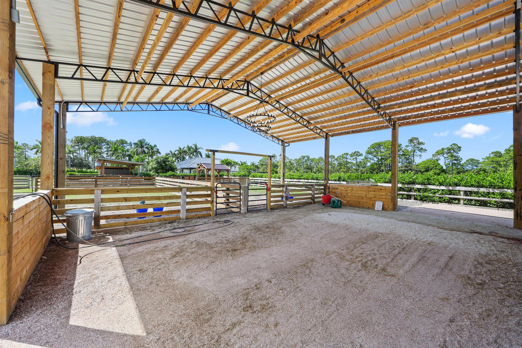 CALOOSA - Residential Lease