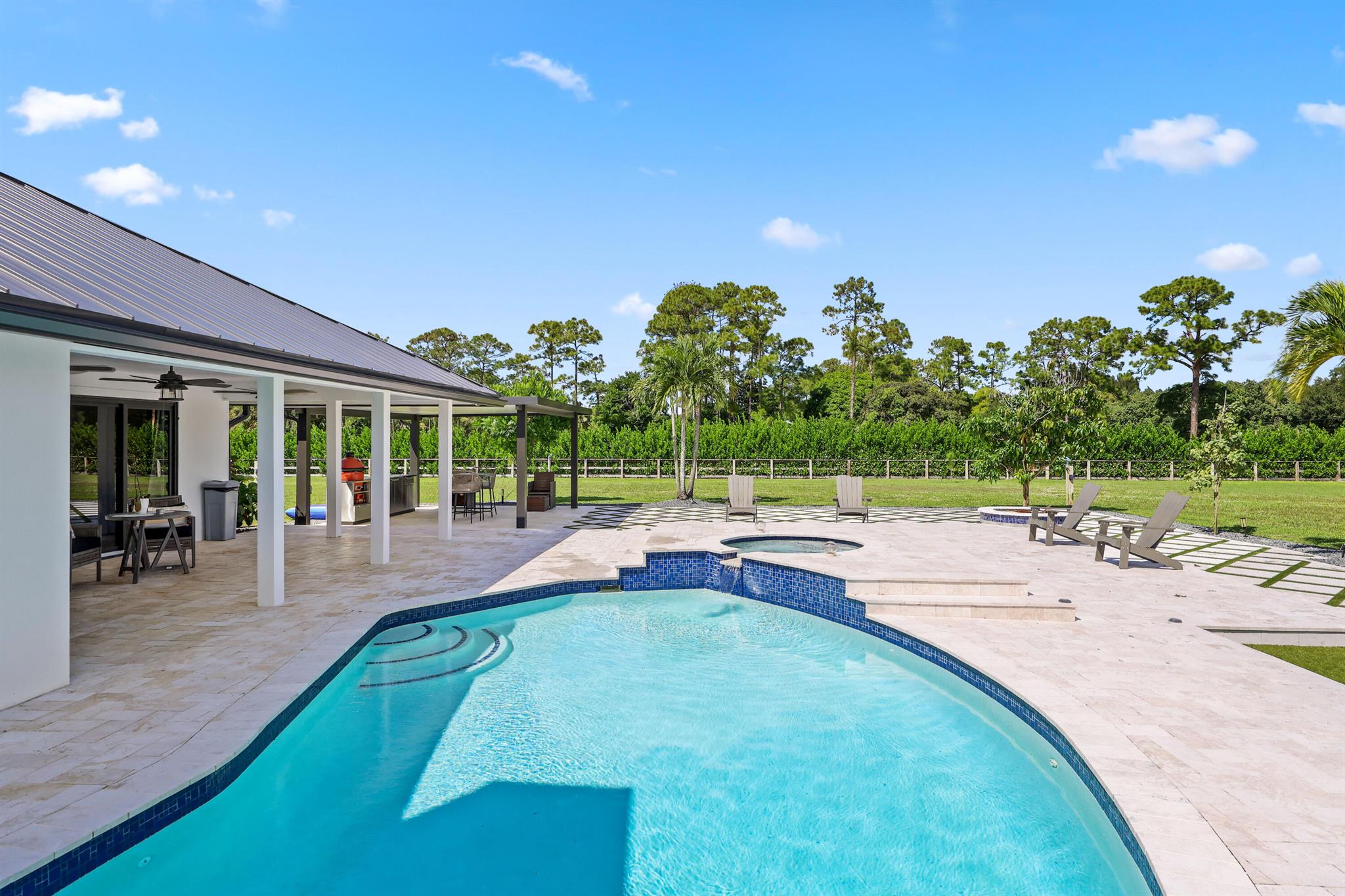 CALOOSA - Residential Lease