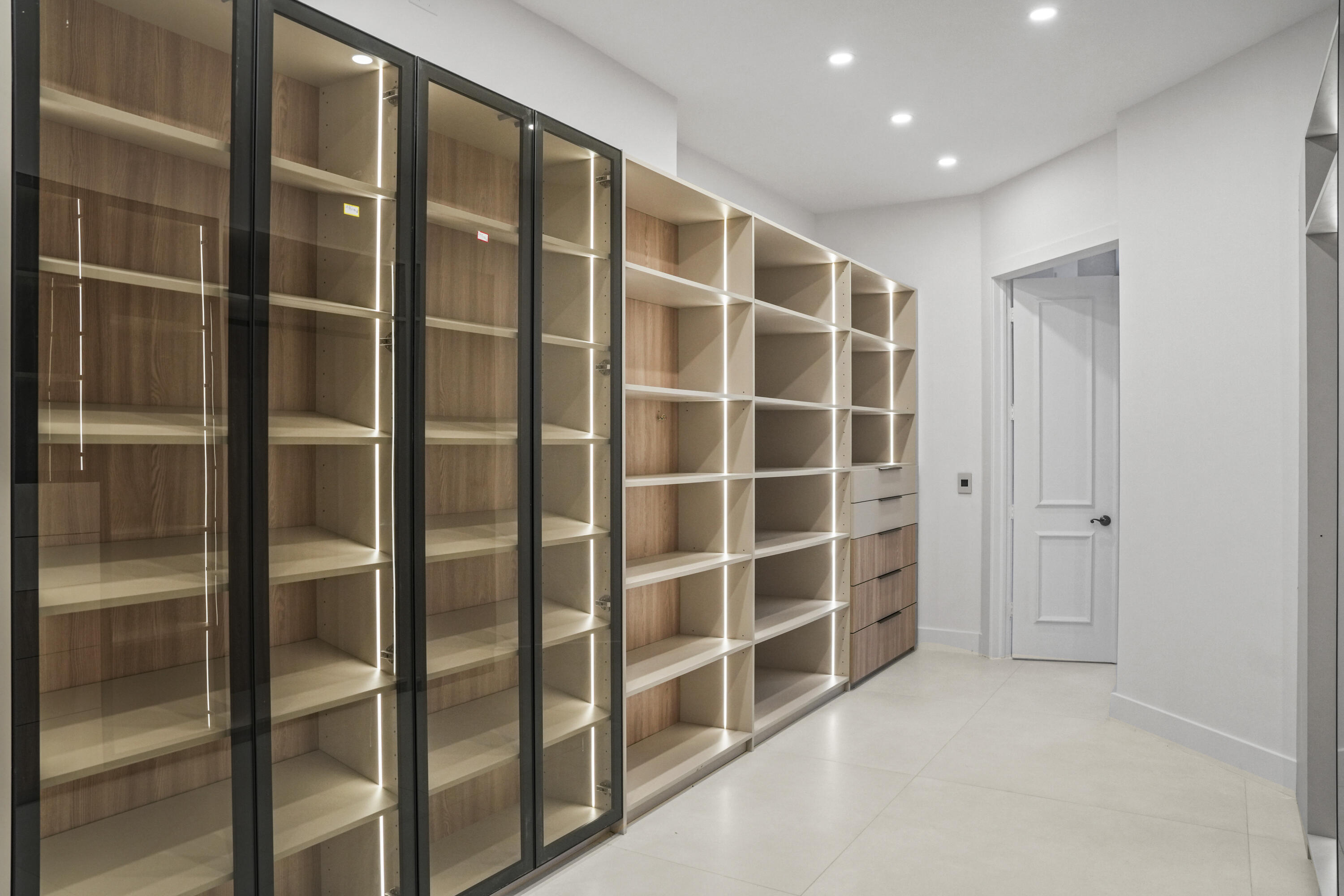 KAPOK GROVE ESTATES - Residential Lease