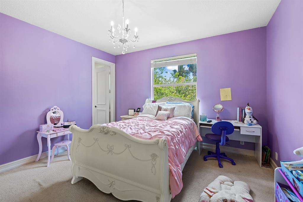 KAPOK GROVE ESTATES - Residential Lease