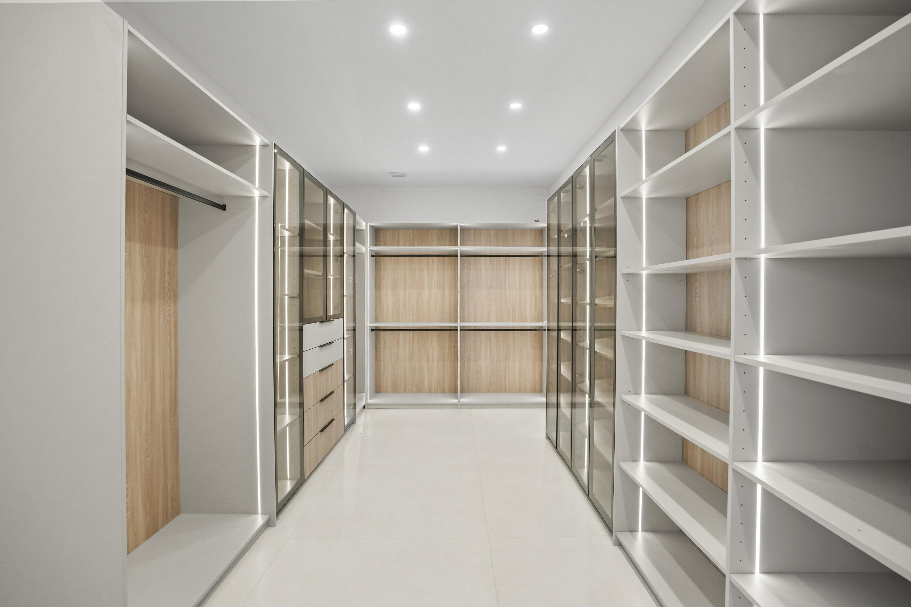 KAPOK GROVE ESTATES - Residential Lease