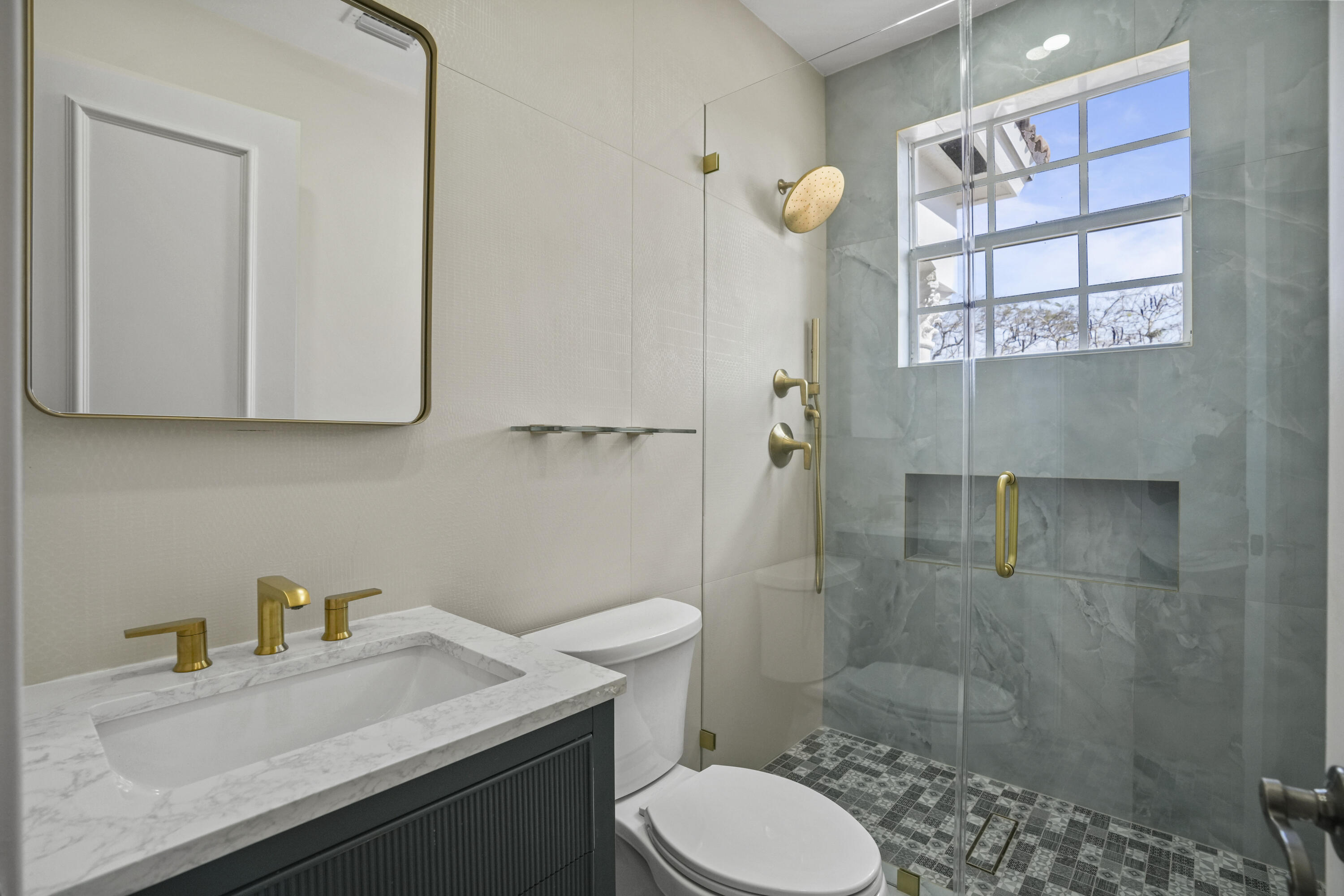 KAPOK GROVE ESTATES - Residential Lease