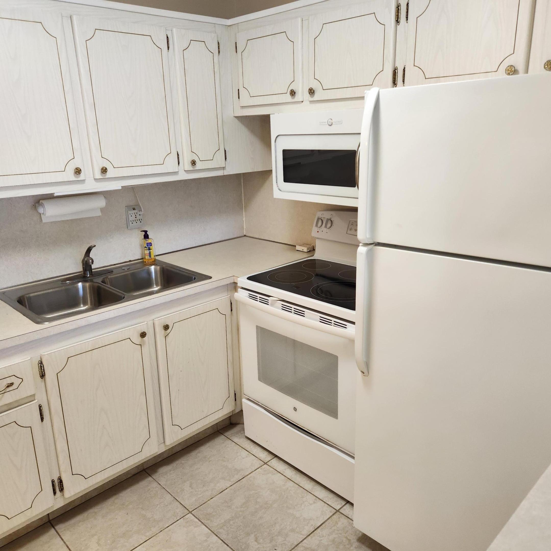 COVENTRY CONDO - Residential