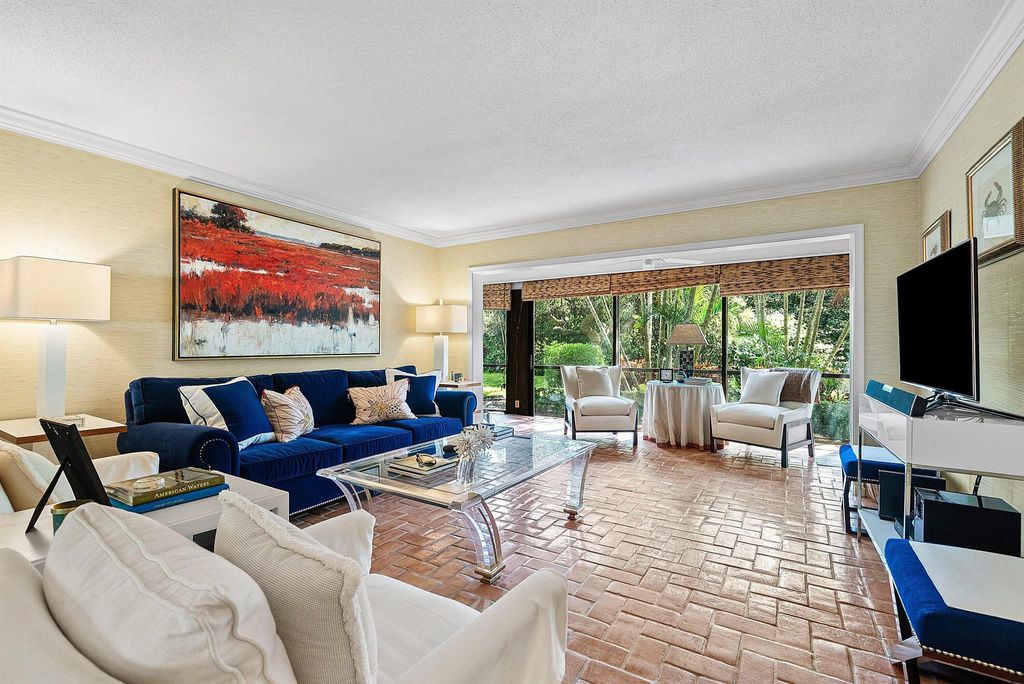 Photo of 4022 Quail Ridge Drive #Osprey, Boynton Beach, FL 33436 (MLS # R11128998)