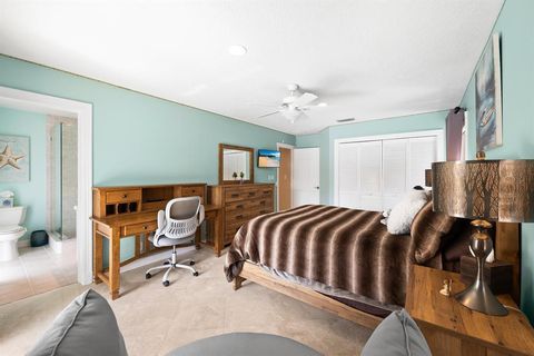 Tiny photo for 2600 NE 33rd Street, Lighthouse Point, FL 33064 (MLS # B26049992)