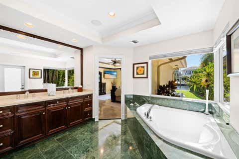 Tiny photo for 2600 NE 33rd Street, Lighthouse Point, FL 33064 (MLS # B26049992)