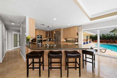 Tiny photo for 2600 NE 33rd Street, Lighthouse Point, FL 33064 (MLS # B26049992)