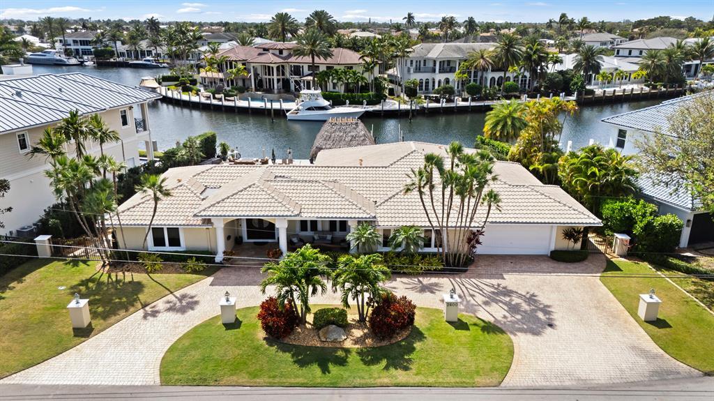 2600 NE 33rd Street
