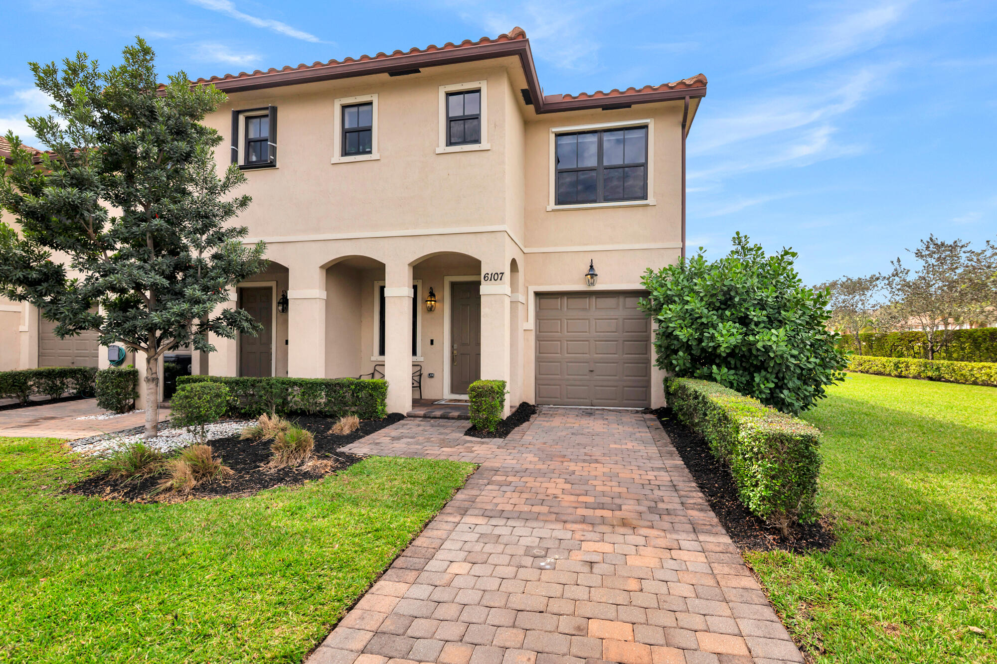 SABAL GROVE PLAT TWO - Residential