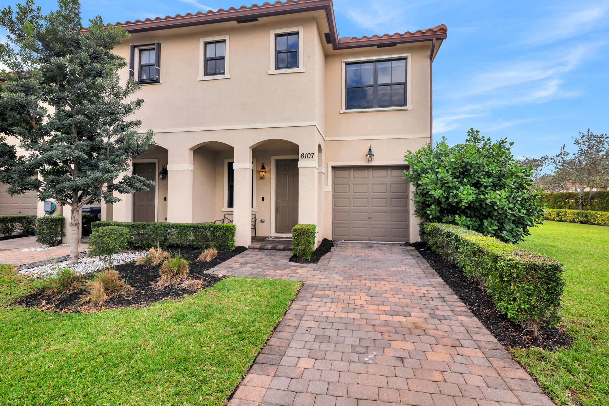 SABAL GROVE PLAT TWO - Residential