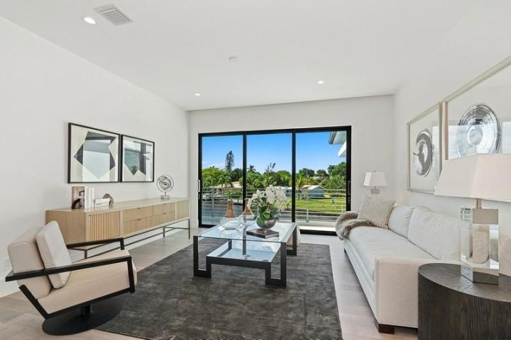 LITTLE HARBOR ON THE HILL - Residential