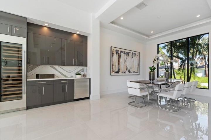 LITTLE HARBOR ON THE HILLSBORO - Residential