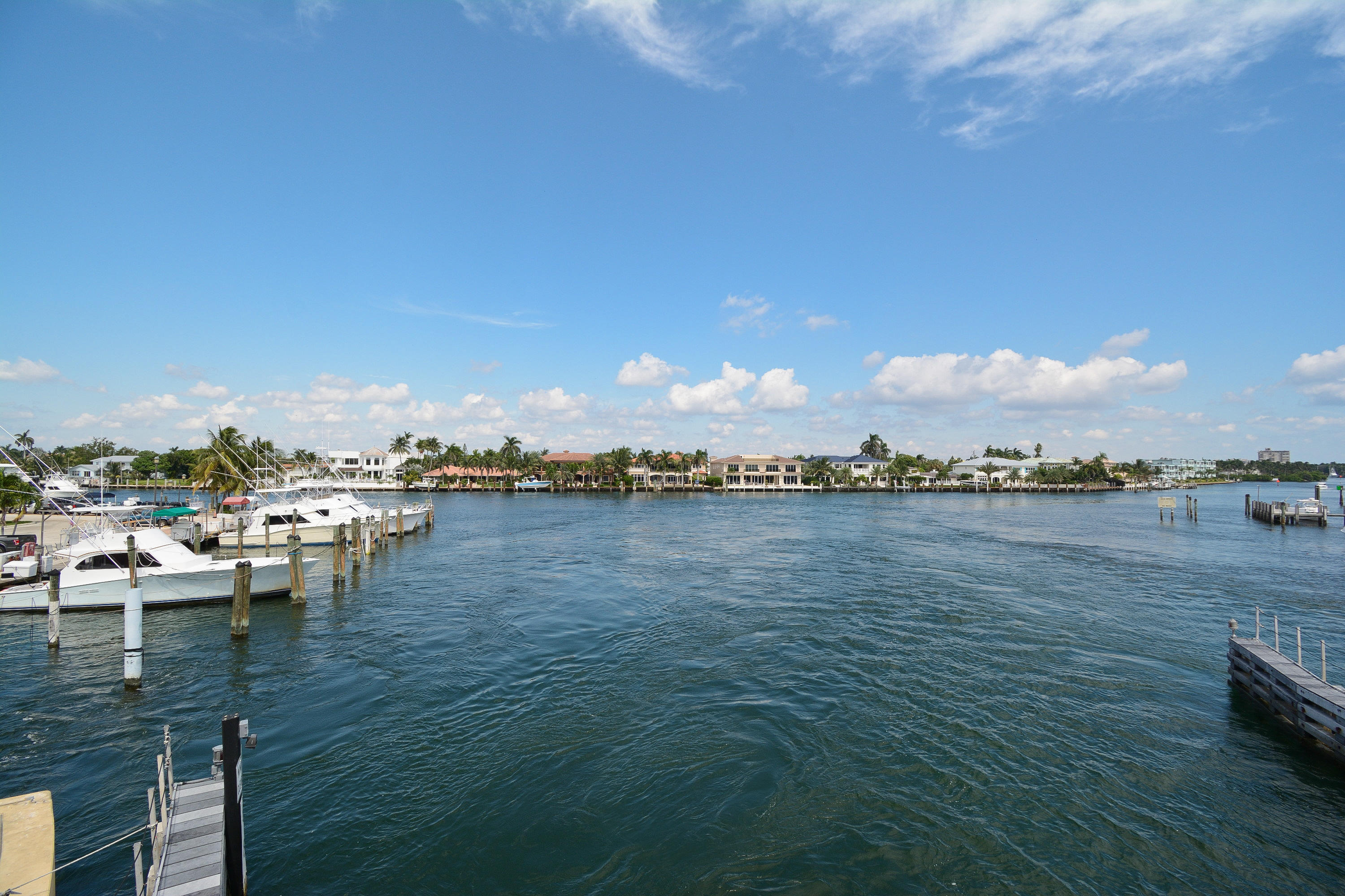 LITTLE HARBOR ON THE HILLSBORO - Residential