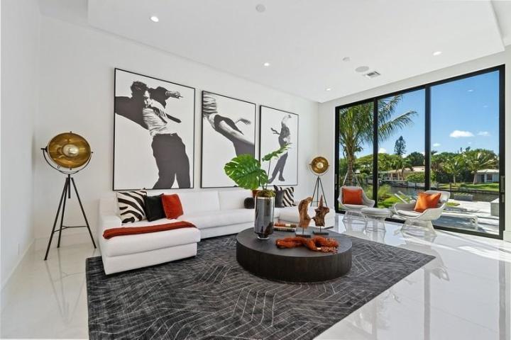 LITTLE HARBOR ON THE HILLSBORO - Residential