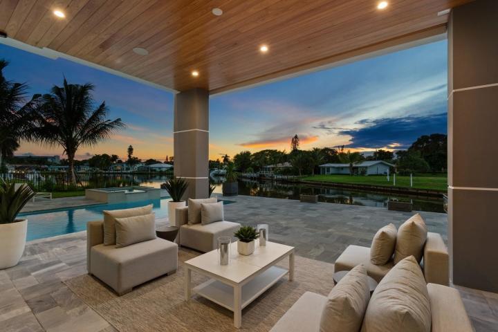 LITTLE HARBOR ON THE HILLSBORO - Residential