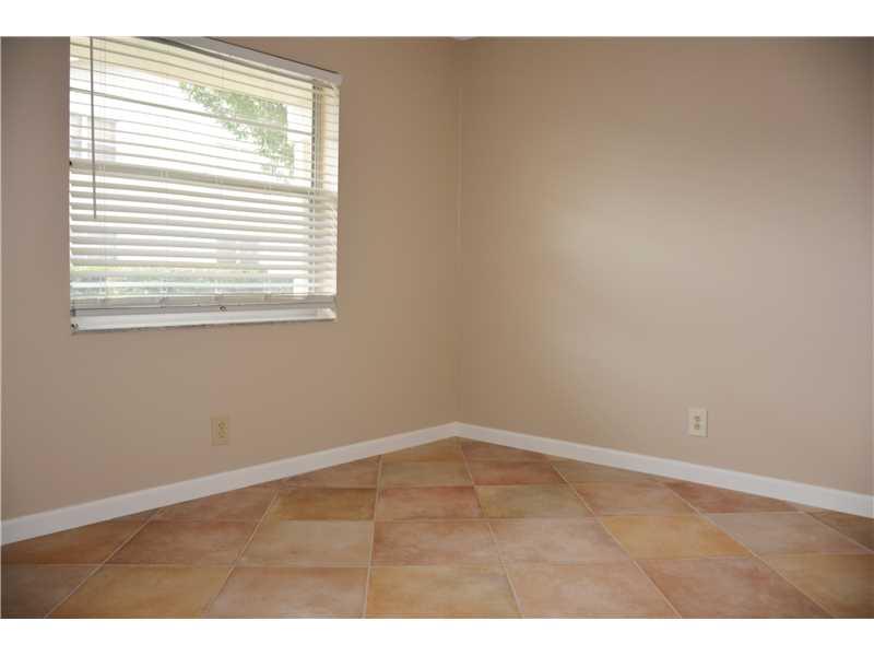 HOLIDAY VILLAGE - Residential