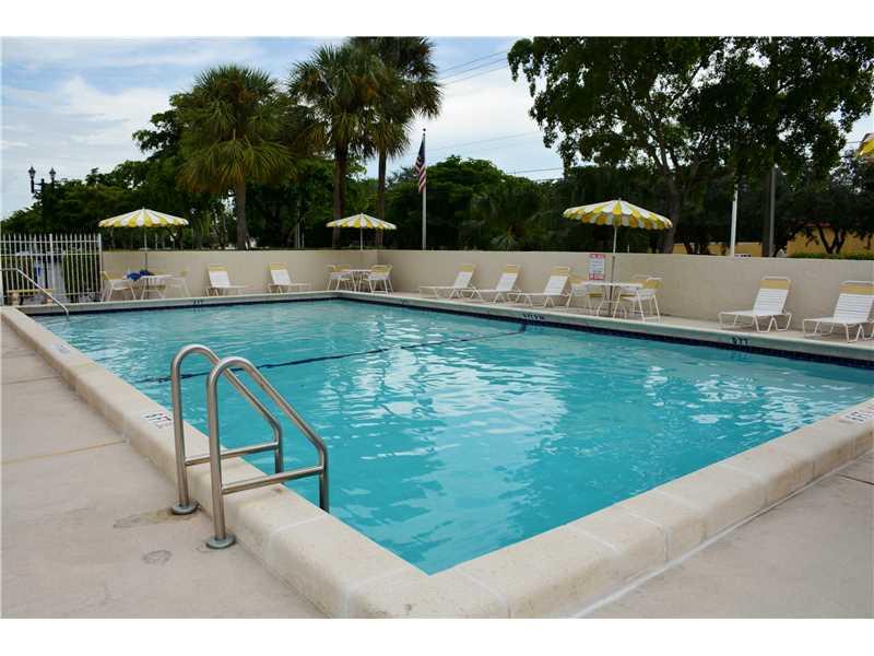 HOLIDAY VILLAGE - Residential