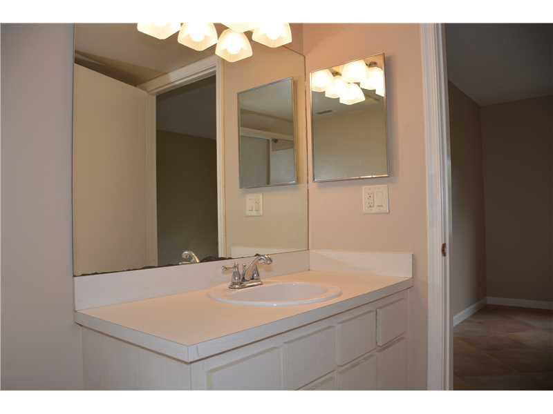 HOLIDAY VILLAGE - Residential