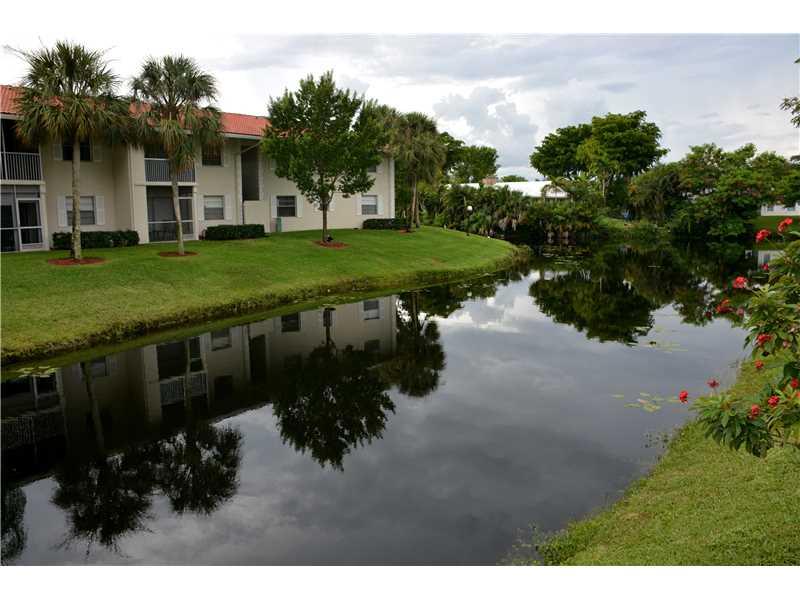 HOLIDAY VILLAGE - Residential