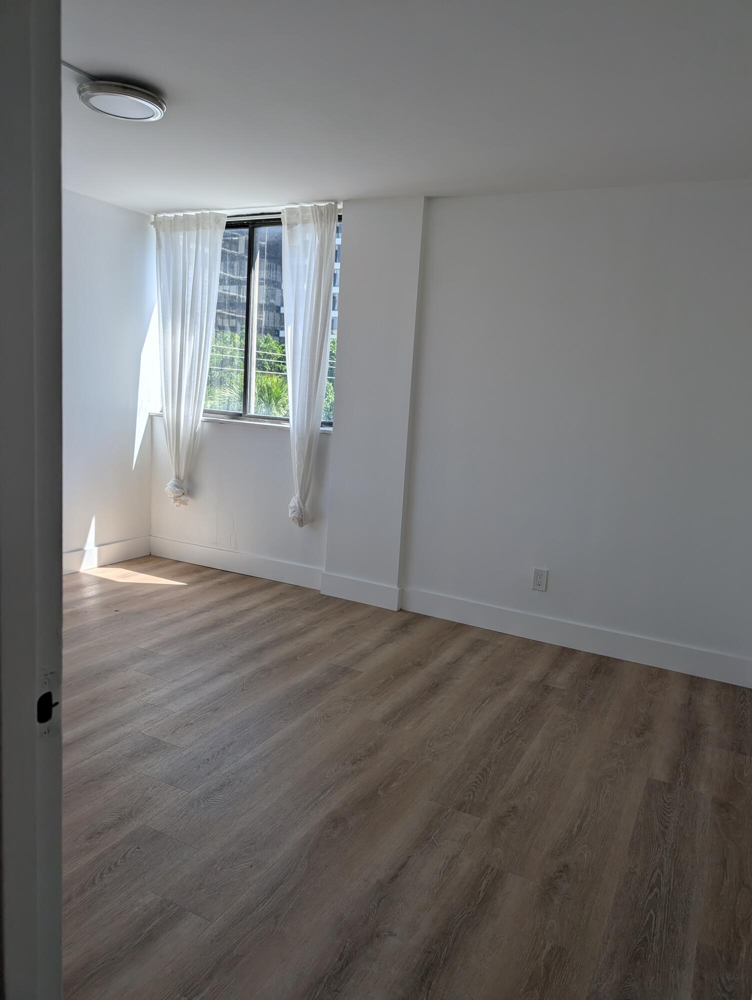 TIGERTAIL BAY CONDO - Residential Lease