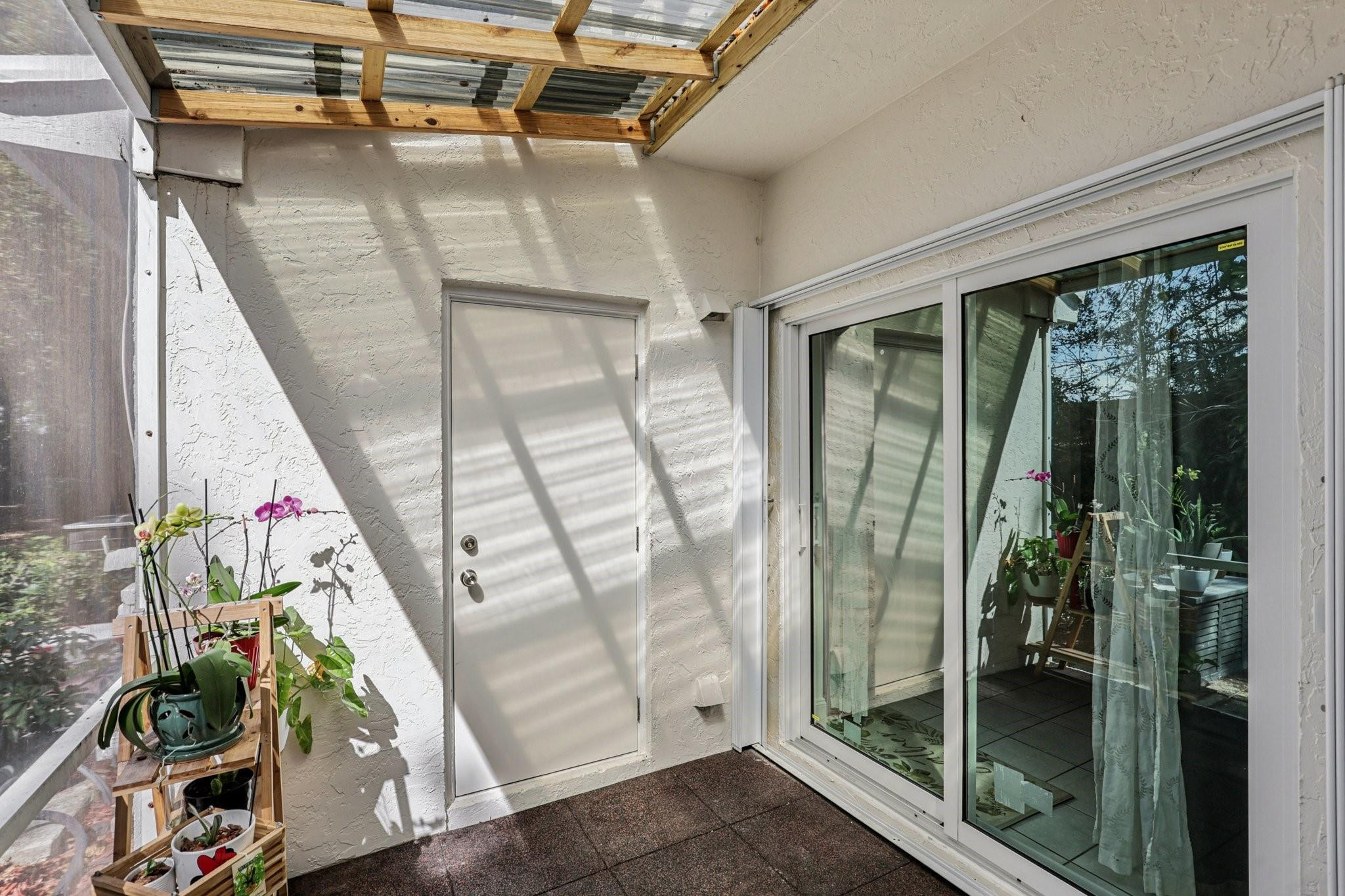 SANIBEL - Residential