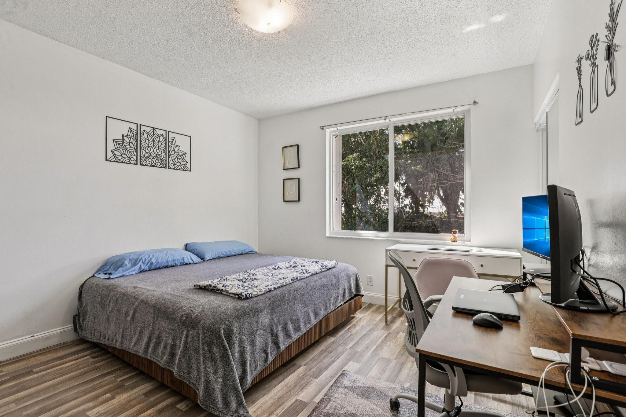 SANIBEL - Residential