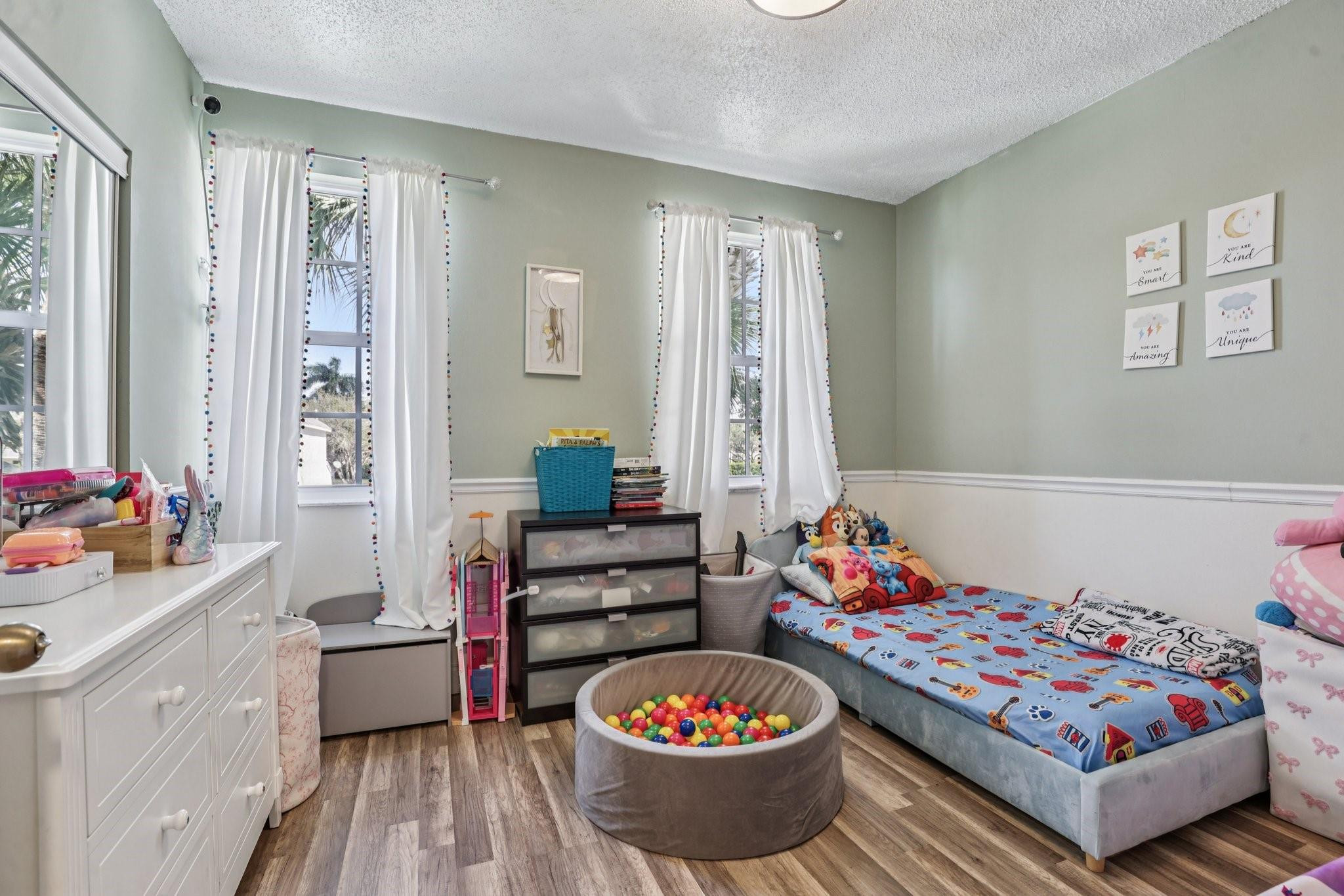 SANIBEL - Residential