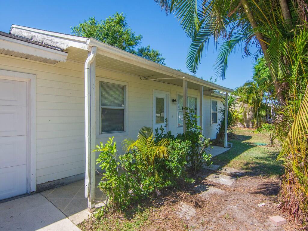 PORT ST LUCIE SECTION 25 - Residential