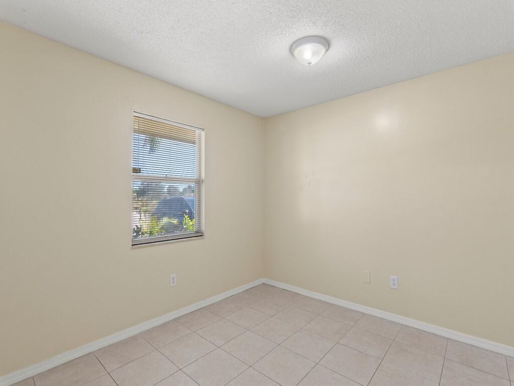 PORT ST LUCIE SECTION 25 - Residential