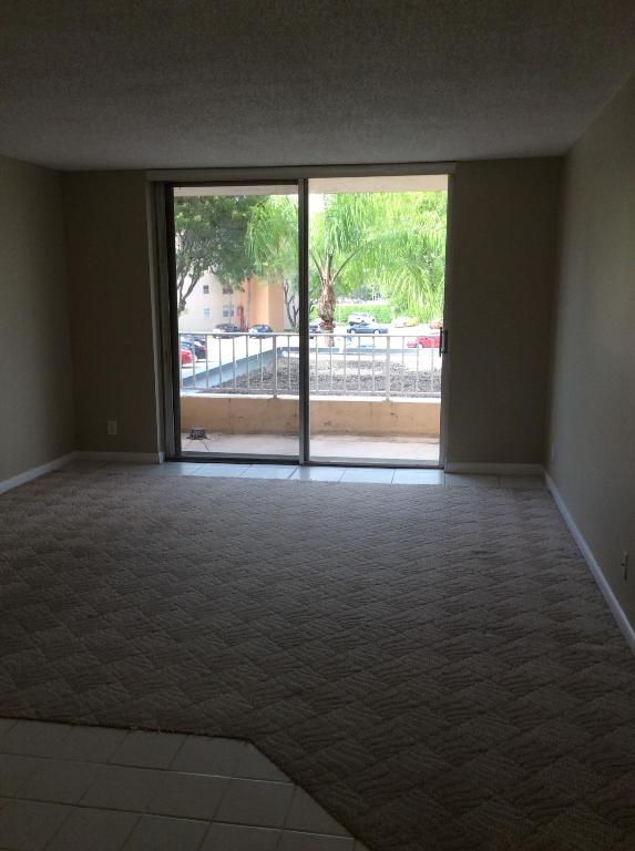 BREAKWATERS OF THE PALM BEACHES CONDO - Residential