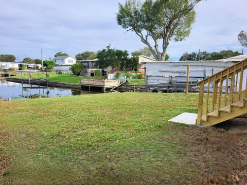 A home in Okeechobee