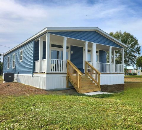 A home in Okeechobee