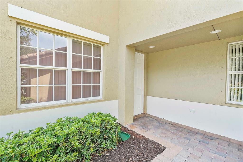 8140 NW 128th Lane 10-A