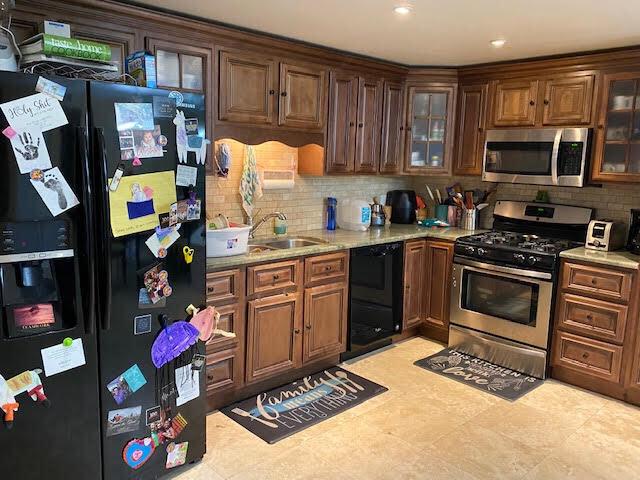 WOODLANDS OF PALM SPRINGS - Residential