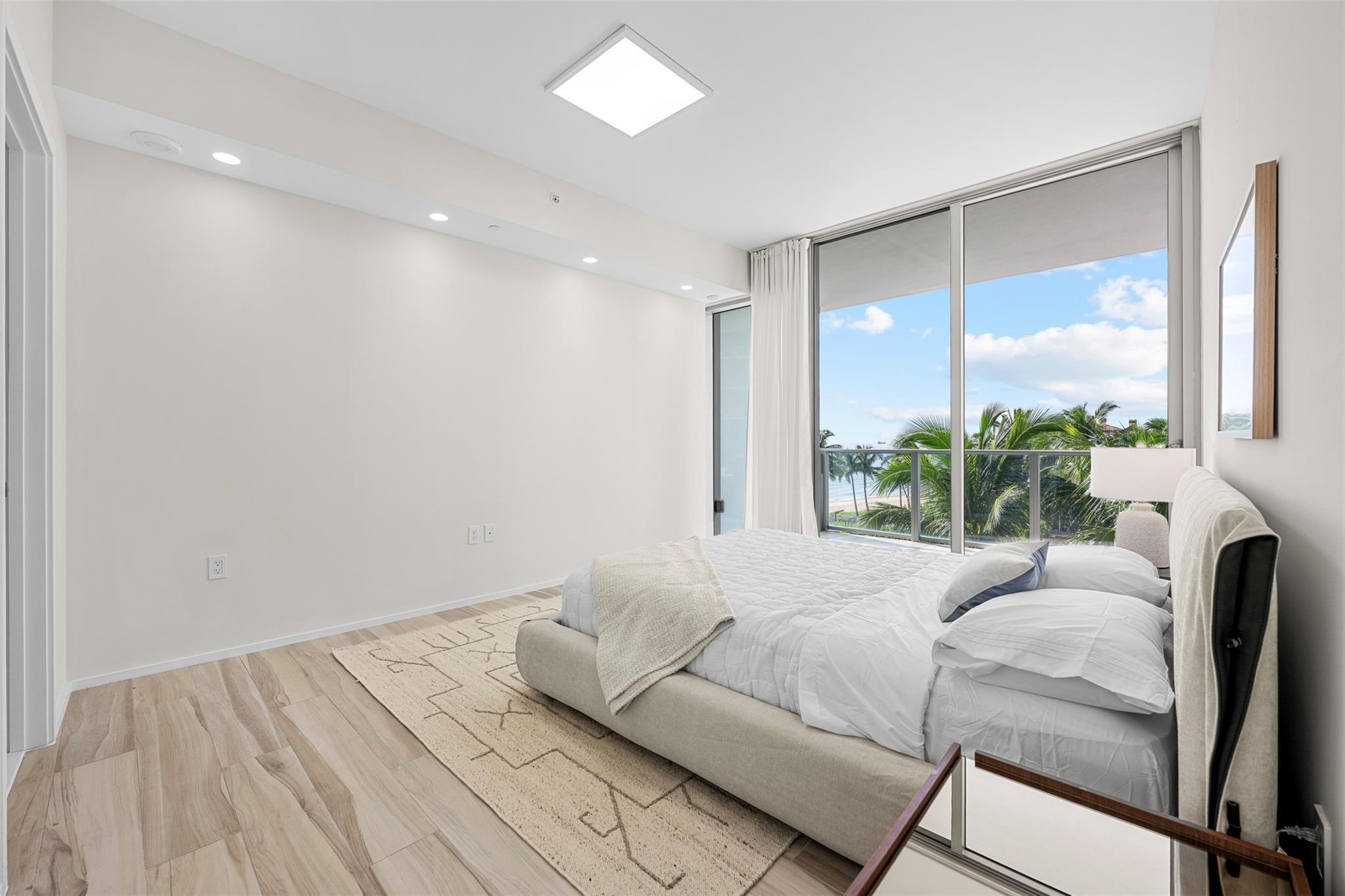 AUBERGE BEACH RESIDENCES - Residential