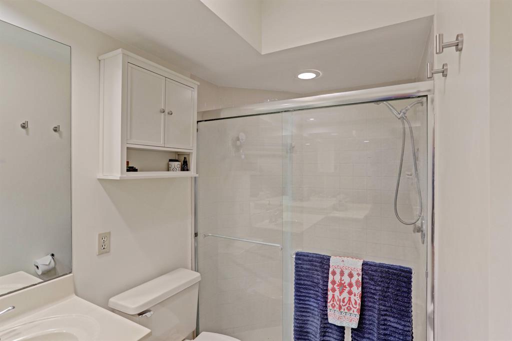 VILLAS OF OCEAN DUNES 4 - Residential