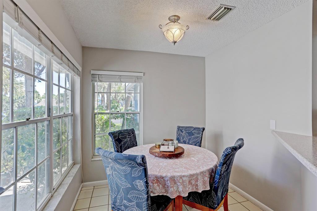 VILLAS OF OCEAN DUNES 4 - Residential