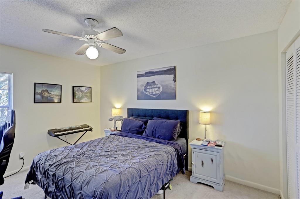 VILLAS OF OCEAN DUNES 4 - Residential