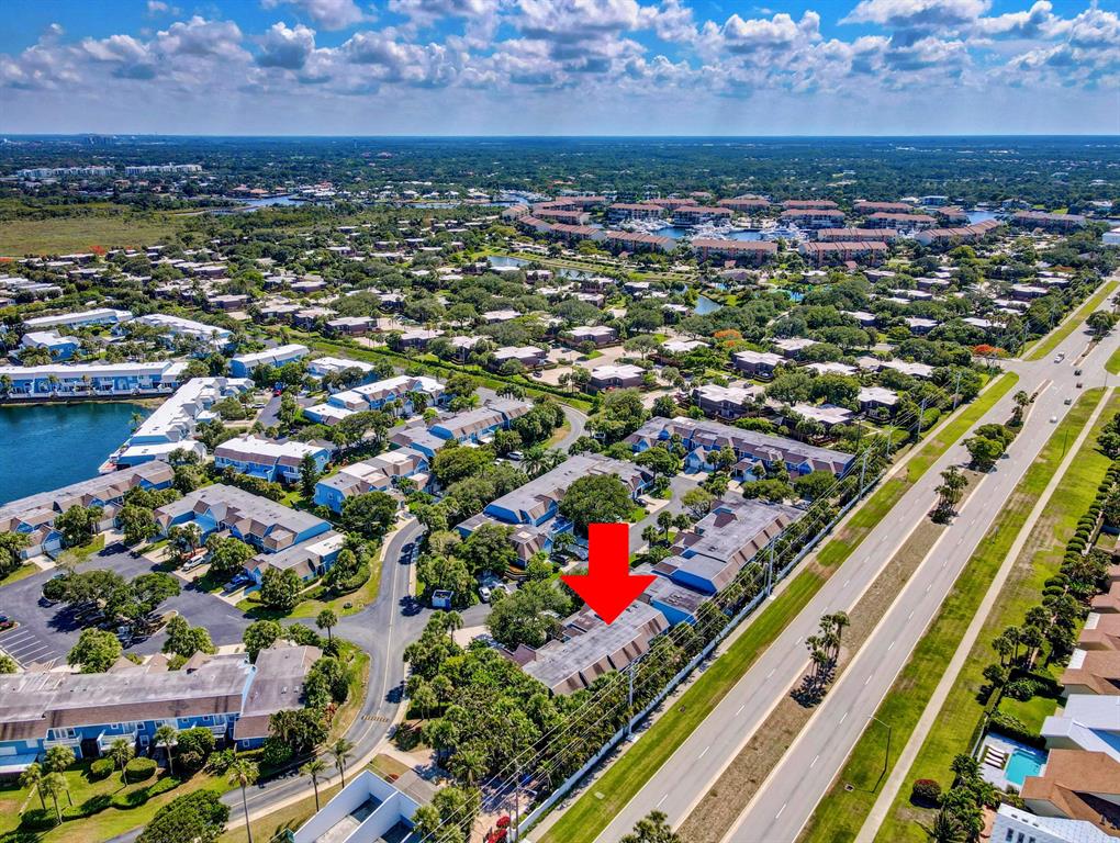 VILLAS OF OCEAN DUNES 4 - Residential