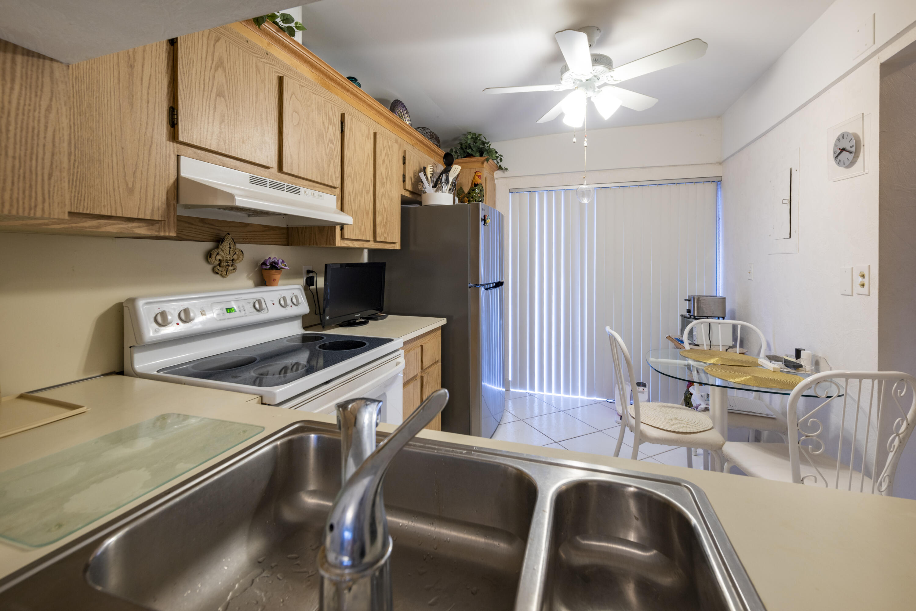 WEDGEWOOD CONDOMINIUM - Residential